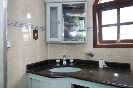 Casa para alugar com 140m², 2 quartos e 2 vagasBanheiro 2