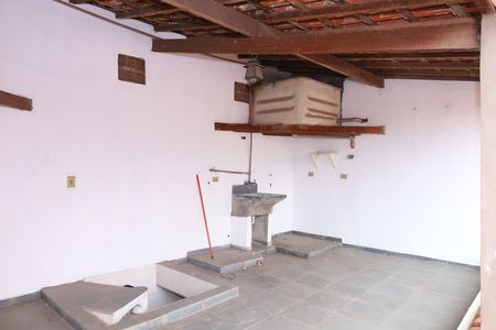 Casa para alugar com 140m², 2 quartos e 2 vagasÁrea de Serviço 2