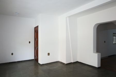 Sala 1 de casa à venda com 2 quartos, 140m² em Itaquera, São Paulo