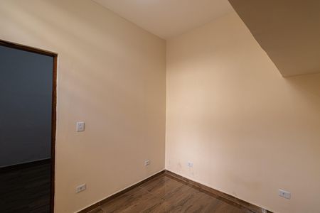Casa para alugar com 55m², 2 quartos e sem vaga Casa para alugar com 55m², 2 quartos e sem vagaSala