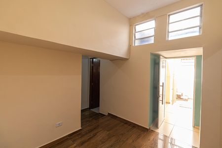 Sala de casa para alugar com 2 quartos, 55m² em Jardim Pedro José Nunes, São Paulo