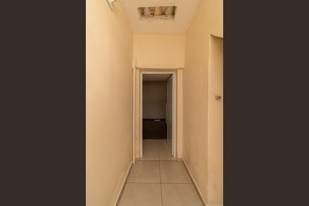 Casa para alugar com 55m², 2 quartos e sem vaga Casa para alugar com 55m², 2 quartos e sem vagaCorredor