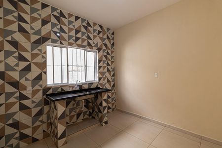 Casa para alugar com 55m², 2 quartos e sem vaga Casa para alugar com 55m², 2 quartos e sem vagaCozinha