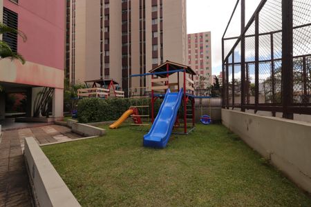 Apartamento à venda com 158m², 4 quartos e 2 vagasÁrea Comum - Playground