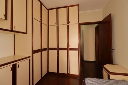 Apartamento à venda com 158m², 4 quartos e 2 vagasQuarto 3