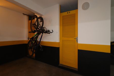 Apartamento à venda com 158m², 4 quartos e 2 vagasGaragem - Depósito