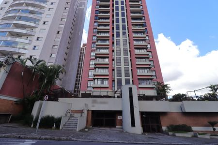 Apartamento à venda com 158m², 4 quartos e 2 vagasFachada