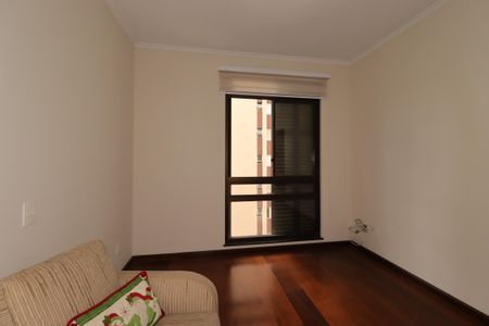 Apartamento à venda com 158m², 4 quartos e 2 vagasQuarto 2