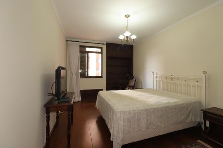 Apartamento à venda com 158m², 4 quartos e 2 vagasSuíte