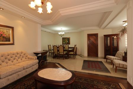 Apartamento à venda com 158m², 4 quartos e 2 vagasSala