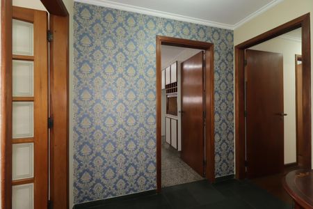 Apartamento à venda com 158m², 4 quartos e 2 vagasCorredor