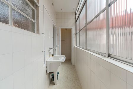 Apartamento à venda com 118m², 2 quartos e sem vaga Apartamento à venda com 118m², 2 quartos e sem vagaÁrea de Serviço