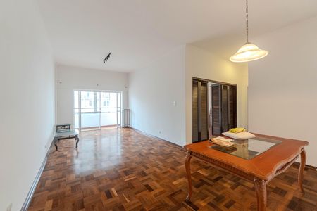 Sala de apartamento à venda com 2 quartos, 118m² em Bela Vista, São Paulo