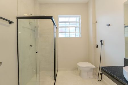 Apartamento à venda com 118m², 2 quartos e sem vaga Apartamento à venda com 118m², 2 quartos e sem vagaBanheiro
