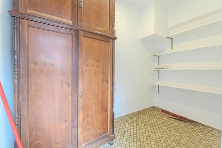 Apartamento à venda com 118m², 2 quartos e sem vaga Apartamento à venda com 118m², 2 quartos e sem vagaQuarto de Serviço