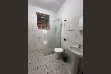Casa para alugar com 90m², 2 quartos e 1 vaga Casa para alugar com 90m², 2 quartos e 1 vagaBanheiro