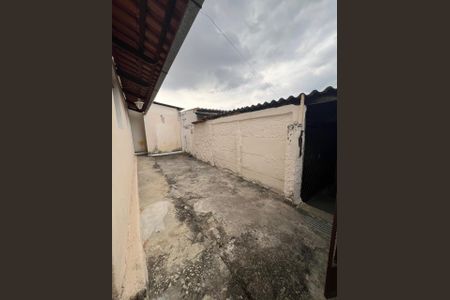Casa para alugar com 90m², 2 quartos e 1 vaga Casa para alugar com 90m², 2 quartos e 1 vagaÁrea Externa