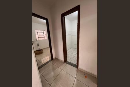 Sala de casa para alugar com 2 quartos, 90m² em Glória, Belo Horizonte