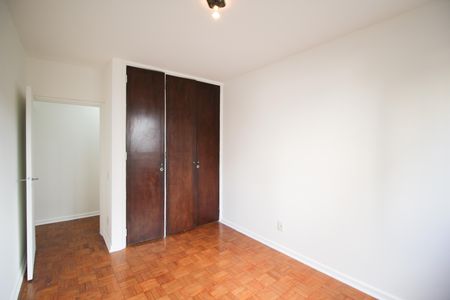 Apartamento à venda com 75m², 3 quartos e 1 vaga Apartamento à venda com 75m², 3 quartos e 1 vagaQuarto 1
