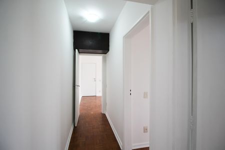 Apartamento à venda com 75m², 3 quartos e 1 vaga Apartamento à venda com 75m², 3 quartos e 1 vagaCorredor