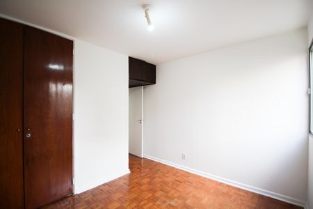 Apartamento à venda com 75m², 3 quartos e 1 vaga Apartamento à venda com 75m², 3 quartos e 1 vagaQuarto 2