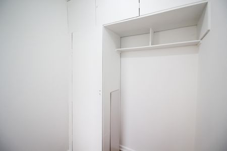 Apartamento à venda com 75m², 3 quartos e 1 vaga Apartamento à venda com 75m², 3 quartos e 1 vagaQuarto de Serviço