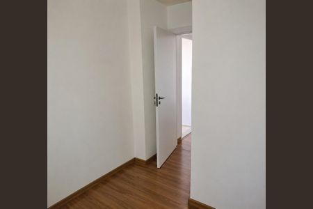 Quarto de apartamento à venda com 2 quartos, 46m² em Piratininga, Osasco