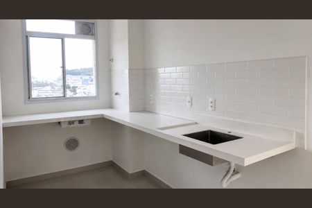 Cozinha de apartamento à venda com 2 quartos, 46m² em Piratininga, Osasco