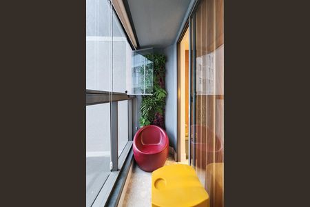 Apartamento à venda com 38m², 2 quartos e 1 vaga Apartamento à venda com 38m², 2 quartos e 1 vagaVaranda