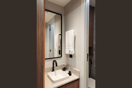 Apartamento à venda com 38m², 2 quartos e 1 vaga Apartamento à venda com 38m², 2 quartos e 1 vagaBanheiro Social