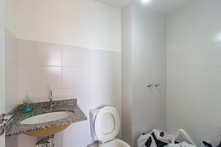 Banheiro - Social de apartamento para alugar com 2 quartos, 57m² em Catumbi, São Paulo