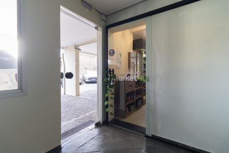 Apartamento para alugar com 60m², 2 quartos e 1 vagaMercado