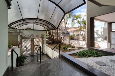 Apartamento para alugar com 60m², 2 quartos e 1 vagaEntrada 