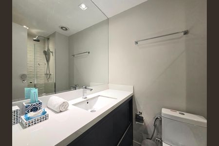 Apartamento à venda com 62m², 1 quarto e 1 vaga Apartamento à venda com 62m², 1 quarto e 1 vagaBanheiro da Suíte