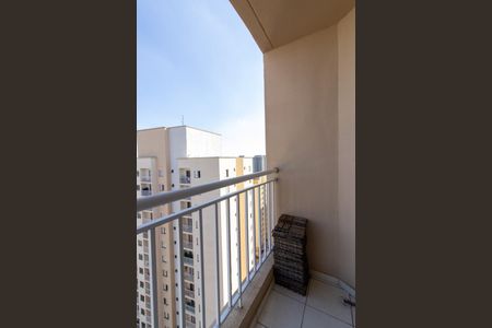 Apartamento para alugar com 72m², 2 quartos e 1 vagaVaranda