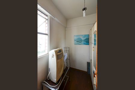 Apartamento à venda com 76m², 2 quartos e 1 vaga Apartamento à venda com 76m², 2 quartos e 1 vagaQuarto de Serviço