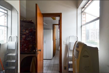 Apartamento à venda com 76m², 2 quartos e 1 vaga Apartamento à venda com 76m², 2 quartos e 1 vagaÁrea de Serviço