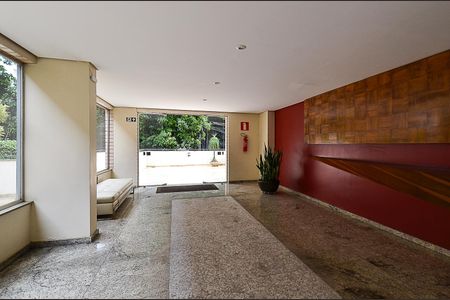 Apartamento à venda com 76m², 2 quartos e 1 vaga Apartamento à venda com 76m², 2 quartos e 1 vagaHall de Entrada