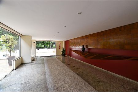 Apartamento à venda com 76m², 2 quartos e 1 vaga Apartamento à venda com 76m², 2 quartos e 1 vagaHall de Entrada