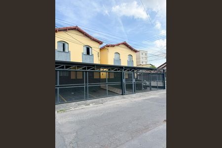 Apartamento à venda com 76m², 3 quartos e 1 vaga Apartamento à venda com 76m², 3 quartos e 1 vagaFachada