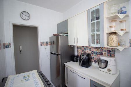 Apartamento à venda com 76m², 3 quartos e 1 vaga Apartamento à venda com 76m², 3 quartos e 1 vagaCozinha e Área de Serviço