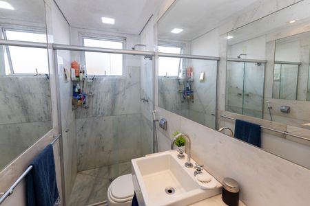 Apartamento para alugar com 72m², 3 quartos e 1 vaga Apartamento para alugar com 72m², 3 quartos e 1 vagaBanheiro 1