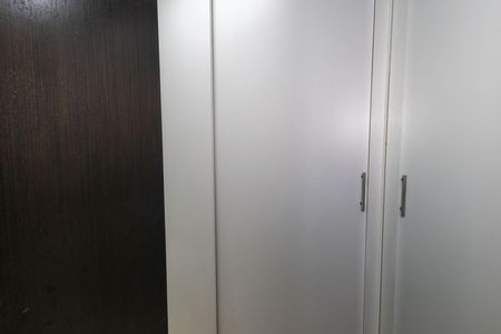 Apartamento para alugar com 72m², 3 quartos e 1 vaga Apartamento para alugar com 72m², 3 quartos e 1 vagaCloset dos Quartos