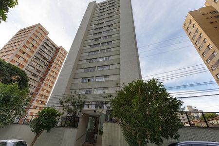 Apartamento para alugar com 72m², 3 quartos e 1 vaga Apartamento para alugar com 72m², 3 quartos e 1 vagaFachada