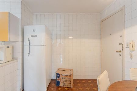Apartamento para alugar com 133m², 3 quartos e sem vagaCozinha