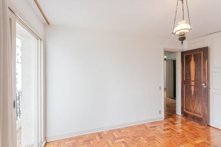 Apartamento para alugar com 133m², 3 quartos e sem vagaQuarto 2