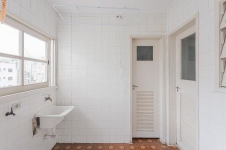 Apartamento para alugar com 133m², 3 quartos e sem vagaÁrea de Serviço