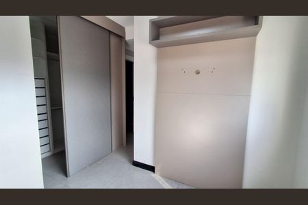 Apartamento para alugar com 71m², 3 quartos e 2 vagas Apartamento para alugar com 71m², 3 quartos e 2 vagasSuíte