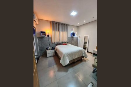 Quarto de casa para alugar com 2 quartos, 360m² em Riacho das Pedras, Contagem