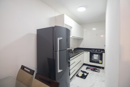 Cozinha de apartamento à venda com 2 quartos, 40m² em Vila Mazzei, São Paulo
